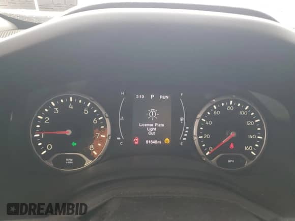 2017 Jeep Renegade Latitude с VIN ZACCJBBB4HPF12094, выставлен на аукционе Copart как лот 85545825 с пробегом 61 648 миль миль и Списание • Salvage title. История ставок и продаж доступна на DreamBid. Изображение 9.