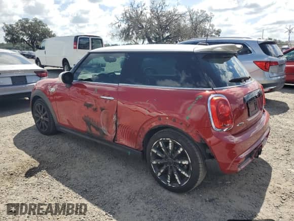 2016 MINI Hardtop S z VIN WMWXP7C55G2A43354, wystawiony jako Copart lot #84609225 z przebiegiem 126 251 mil mil oraz Szkoda całkowita • Salvage title. Historia ofert i sprzedaży dostępna na DreamBid. Obrazek 2.