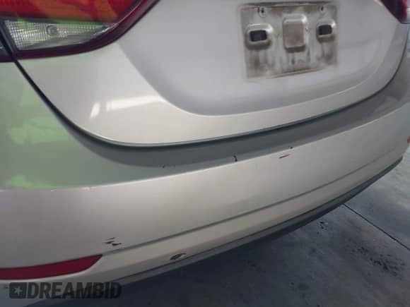 2015 Hyundai Elantra SE z VIN 5NPDH4AE4FH615819, wystawiony jako IAAI lot #43200929 z przebiegiem 190 748 mil mil oraz . Historia ofert i sprzedaży dostępna na DreamBid. Obrazek 6.