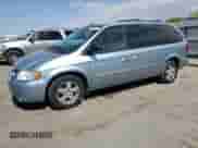 2005 Dodge Caravan SXT с VIN 2D4GP44L95R580662, выставлен на аукционе Copart как лот 72443014 с пробегом 139 796 миль миль и Списание • Salvage title. История ставок и продаж доступна на DreamBid. Изображение 1.