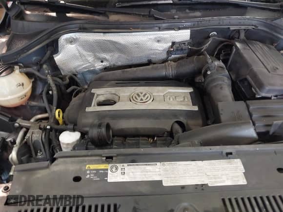 2014 Volkswagen Tiguan S с VIN WVGBV3AX6EW545157, выставлен на аукционе IAAI как лот 42256191 с пробегом 98 361 миль миль и . История ставок и продаж доступна на DreamBid. Изображение 10.