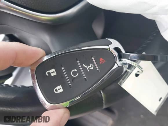 2022 Chevrolet Traverse LT Cloth с VIN 1GNEVGKW2NJ191205, выставлен на аукционе IAAI как лот 42314563 с пробегом 9 996 миль миль и . История ставок и продаж доступна на DreamBid. Изображение 11.