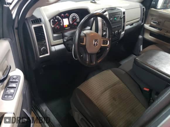 2009 Dodge 1500 SLT с VIN 1D3HV13T09S720438, выставлен на аукционе Copart как лот 73548534 с пробегом 113 493 миль миль и Списание • Salvage title. История ставок и продаж доступна на DreamBid. Изображение 8.