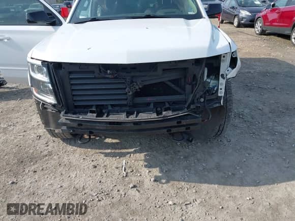 2018 Chevrolet Tahoe Premier с VIN 1GNSKCKJ1JR245470, выставлен на аукционе IAAI как лот 42667121 с пробегом 174 067 миль миль и . История ставок и продаж доступна на DreamBid. Изображение 6.