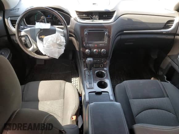 2017 Chevrolet Traverse LT с VIN 1GNKRGKD9HJ267173, выставлен на аукционе Copart как лот 71542405 с пробегом 83 097 миль миль и Чистый • Clean title. История ставок и продаж доступна на DreamBid. Изображение 8.
