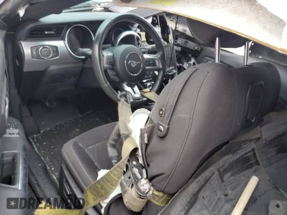 2020 Ford Mustang GT Premium z VIN 1FA6P8CF7L5176416, wystawiony jako Copart lot #85100865 z przebiegiem Nie podano mil oraz Szkoda całkowita • Salvage title. Historia ofert i sprzedaży dostępna na DreamBid. Obrazek 8.