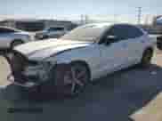 2024 Volvo S60 Plus Dark Theme z VIN 7JRL12TL9RG327448, wystawiony jako Copart lot #66227055 z przebiegiem Nie podano mil oraz Szkoda całkowita • Salvage title. Historia ofert i sprzedaży dostępna na DreamBid. Obrazek 1.