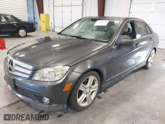 2010 Mercedes-Benz C 300 Sport с VIN WDDGF8BB2AF476880, выставлен на аукционе IAAI как лот 43235134 с пробегом 143 154 миль миль и . История ставок и продаж доступна на DreamBid. Изображение 2.