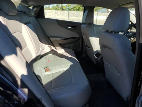 2016 Chevrolet Malibu LT z VIN 1G1ZE5ST6GF318959, wystawiony jako Copart lot #81185025 z przebiegiem 86 009 mil mil oraz Szkoda całkowita • Salvage title. Historia ofert i sprzedaży dostępna na DreamBid. Obrazek 10.