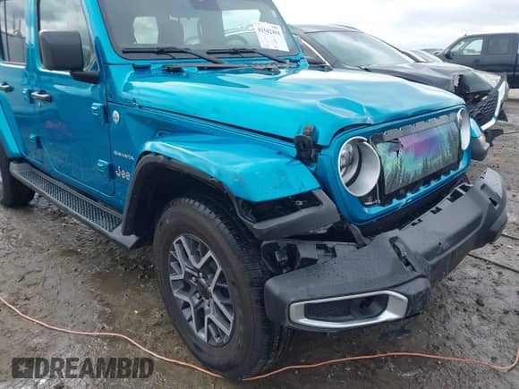 2024 Jeep Wrangler Sahara with VIN 1C4PJXEN5RW180207, listed as a IAAI auction lot 41542494 with 11,637 mi miles and . Bid and sale history available at DreamBid. Image 6.
