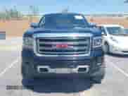 2014 GMC Sierra 1500 SLT z VIN 3GTU2VEC5EG195091, wystawiony jako IAAI lot #43008934 z przebiegiem 104 939 mil mil oraz . Historia ofert i sprzedaży dostępna na DreamBid. Obrazek 12.