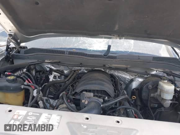 2014 Chevrolet Silverado 1500 LT z VIN 3GCUKREC9EG540582, wystawiony jako IAAI lot #42675516 z przebiegiem 157 998 mil mil oraz . Historia ofert i sprzedaży dostępna na DreamBid. Obrazek 10.