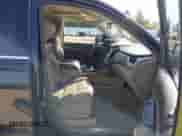 2016 Chevrolet Suburban LTZ z VIN 1GNSKJKC8GR446281, wystawiony jako IAAI lot #43237466 z przebiegiem 92 963 mil mil oraz . Historia ofert i sprzedaży dostępna na DreamBid. Obrazek 5.