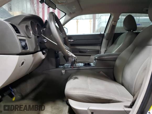 2008 Dodge Magnum с VIN 2D4FV47T48H142395, выставлен на аукционе Copart как лот 87346364 с пробегом 159 791 миль миль и Списание • Salvage title. История ставок и продаж доступна на DreamBid. Изображение 7.