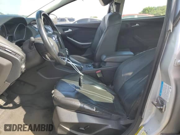 2012 Ford Focus Titanium with VIN 1FAHP3N25CL175024, listed as a Copart auction lot 81244815 with 198,321 mi miles and Salvage title. Bid and sale history available at DreamBid. Image 7.