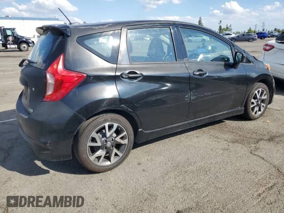 2016 Nissan Note S with VIN 3N1CE2CP9GL401405, listed as a Copart auction lot 81606815 with 124,956 mi miles and Salvage title. Bid and sale history available at DreamBid. Image 3.