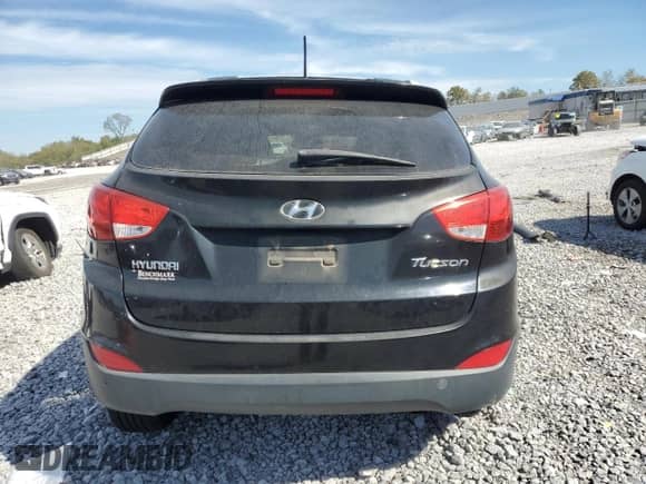 2012 Hyundai Tucson GLS with VIN KM8JU3AC0CU496915, listed as a Copart auction lot 82651635 with 220,566 mi miles and Salvage title. Bid and sale history available at DreamBid. Image 6.