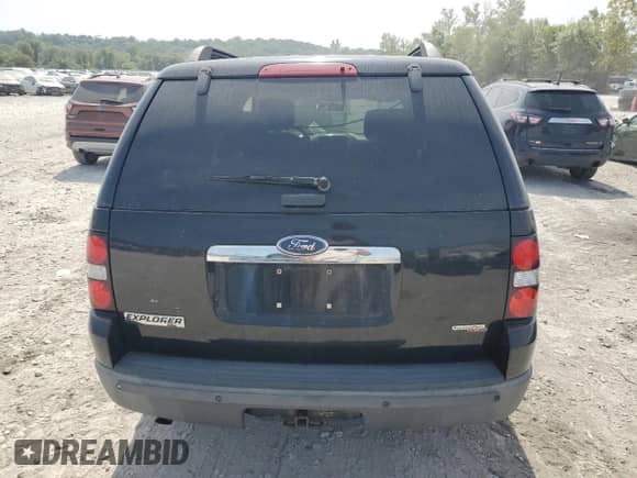 2006 Ford Explorer XLT с VIN 1FMEU73E26UB70870, выставлен на аукционе Copart как лот 70656335 с пробегом 203 258 миль миль и Списание • Salvage title. История ставок и продаж доступна на DreamBid. Изображение 6.