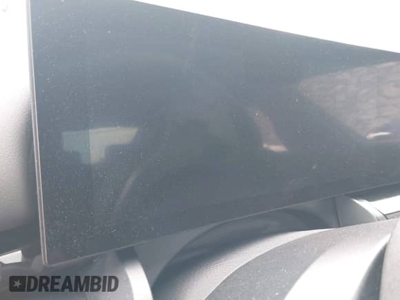 2024 BMW 5 Series 530i z VIN WBA43FJ08RCS03527, wystawiony jako IAAI lot #43104493 z przebiegiem Nie podano mil oraz . Historia ofert i sprzedaży dostępna na DreamBid. Obrazek 15.