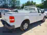 2007 Ford F-150 XL z VIN 1FTRF12W67NA66868, wystawiony jako IAAI lot #42802481 z przebiegiem 109 314 mil mil oraz . Historia ofert i sprzedaży dostępna na DreamBid. Obrazek 4.