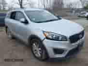 2018 Kia Sorento LX с VIN 5XYPGDA54JG368009, выставлен на аукционе IAAI как лот 41986830 с пробегом 110 478 миль миль и . История ставок и продаж доступна на DreamBid. Изображение 1.