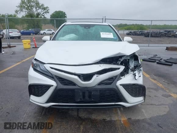 2023 Toyota Camry Hybrid XSE с VIN 4T1K31AK1PU603690, выставлен на аукционе IAAI как лот 42315623 с пробегом 46 954 миль миль и . История ставок и продаж доступна на DreamBid. Изображение 12.