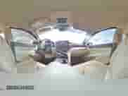 2021 Toyota Camry LE z VIN 4T1C11AKXMU600132, wystawiony jako Copart lot #85155995 z przebiegiem 62 171 mil mil oraz Nie do naprawy • Non repairable. Historia ofert i sprzedaży dostępna na DreamBid. Obrazek 14.