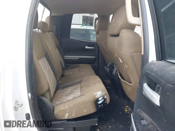 2018 Toyota Tundra SR с VIN 5TFUW5F18JX692272, выставлен на аукционе IAAI как лот 41421218 с пробегом 119 776 миль миль и . История ставок и продаж доступна на DreamBid. Изображение 8.