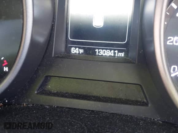 2017 Hyundai Santa Fe 2.4L z VIN 5XYZTDLBXHG441059, wystawiony jako IAAI lot #43284375 z przebiegiem 130 841 mil mil oraz . Historia ofert i sprzedaży dostępna na DreamBid. Obrazek 15.