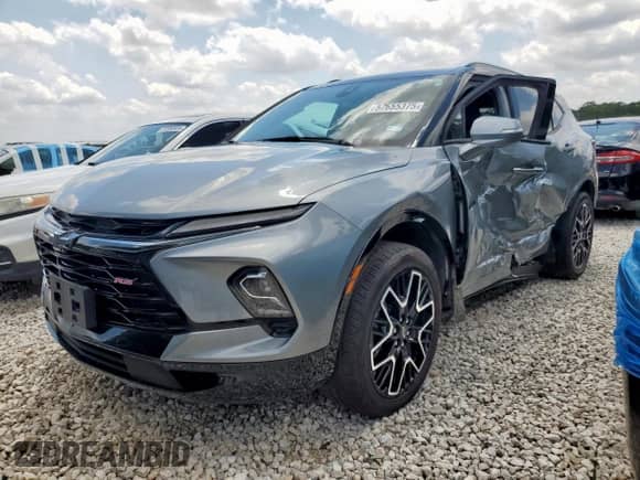 2024 Chevrolet Blazer RS with VIN 3GNKBERS0RS138137, listed as a Copart auction lot 57655375 with 14,997 mi miles and Clean title. Bid and sale history available at DreamBid. Image 1.