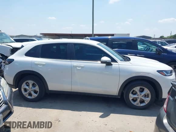 2023 Honda HR-V LX с VIN 3CZRZ1H3XPM743705, выставлен на аукционе IAAI как лот 42331612 с пробегом 24 452 миль миль и . История ставок и продаж доступна на DreamBid. Изображение 13.