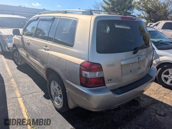 2004 Toyota Highlander с VIN JTEEP21A140025561, выставлен на аукционе IAAI как лот 43526939 с пробегом 163 639 миль миль и . История ставок и продаж доступна на DreamBid. Изображение 3.
