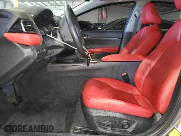 2023 Toyota Camry Hybrid XSE с VIN 4T1K31AK7PU608103, выставлен на аукционе Copart как лот 71901105 с пробегом 65 154 миль миль и Списание • Salvage title. История ставок и продаж доступна на DreamBid. Изображение 7.