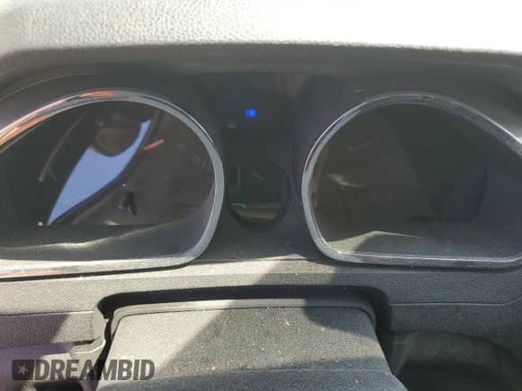 2010 Chevrolet Traverse 1LT with VIN 1GNLRFED8AS100412, listed as a Copart auction lot 71318915 with Not provided miles and Salvage title. Bid and sale history available at DreamBid. Image 9.