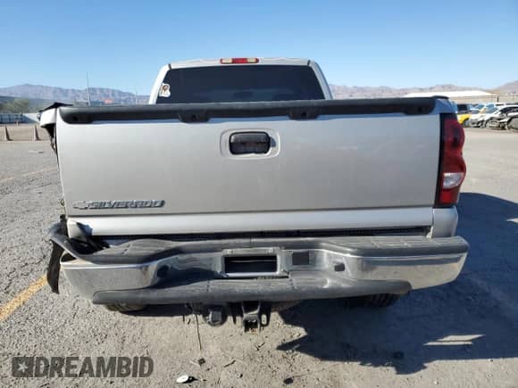 2006 Chevrolet Silverado 1500 Work Truck with VIN 2GCEK19B261163725, listed as a Copart auction lot 81734705 with 379,756 mi miles and Clean title. Bid and sale history available at DreamBid. Image 6.