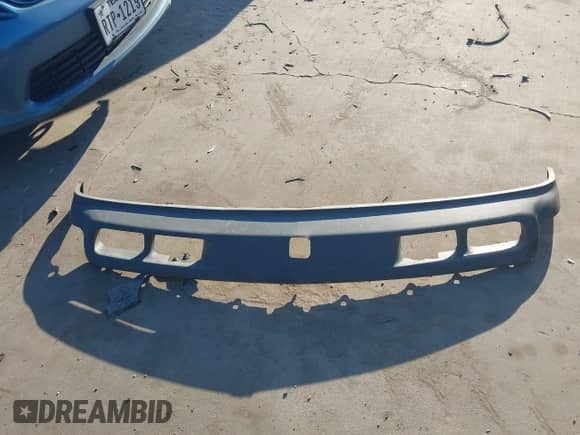 2003 Chevrolet Tahoe LT z VIN 1GNEC13Z23R186855, wystawiony jako IAAI lot #41488749 z przebiegiem 314 270 mil mil oraz . Historia ofert i sprzedaży dostępna na DreamBid. Obrazek 12.