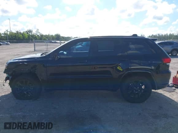 2018 Jeep Grand Cherokee Altitude с VIN 1C4RJEAG4JC408000, выставлен на аукционе IAAI как лот 43007681 с пробегом 73 437 миль миль и . История ставок и продаж доступна на DreamBid. Изображение 14.