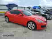 2010 Hyundai Genesis Coupe Premium z VIN KMHHT6KD4AU030363, wystawiony jako Copart lot #71290975 z przebiegiem 91 974 mil mil oraz Szkoda całkowita • Salvage title. Historia ofert i sprzedaży dostępna na DreamBid. Obrazek 4.