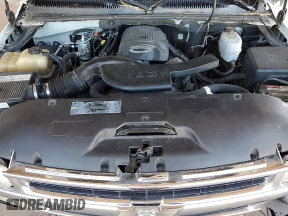 2004 Chevrolet Suburban LT z VIN 3GNEC16T94G297864, wystawiony jako Copart lot #82608525 z przebiegiem 172 146 mil mil oraz Szkoda całkowita • Salvage title. Historia ofert i sprzedaży dostępna na DreamBid. Obrazek 12.