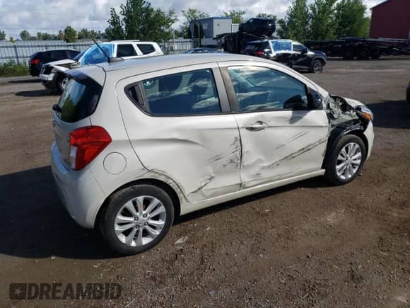 2017 Chevrolet Spark LT with VIN KL8CD6SA6HC816806, listed as a Copart auction lot 70266675 with 199,973 mi miles and Clean title. Bid and sale history available at DreamBid. Image 3.
