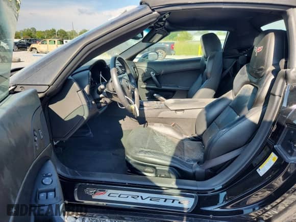 2013 Chevrolet Corvette Z16 Grand Sport 3LT with VIN 1G1YW3DW1D5104452, listed as a Copart auction lot 64490215 with 23,727 mi miles and Salvage title. Bid and sale history available at DreamBid. Image 7.