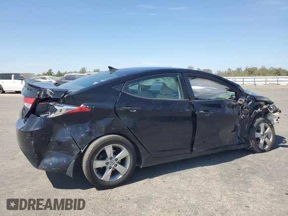 2013 Hyundai Elantra GLS z VIN KMHDH4AE8DU530643, wystawiony jako Copart lot #70051805 z przebiegiem Nie podano mil oraz Szkoda całkowita • Salvage title. Historia ofert i sprzedaży dostępna na DreamBid. Obrazek 3.