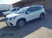 2023 Subaru Forester Premium z VIN JF2SKAEC9PH496702, wystawiony jako IAAI lot #43384361 z przebiegiem 12 410 mil mil oraz . Historia ofert i sprzedaży dostępna na DreamBid. Obrazek 18.