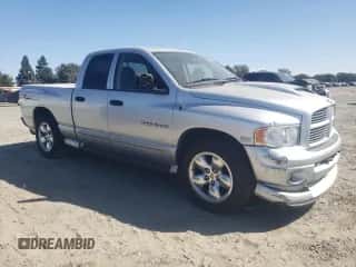 2005 Dodge 1500 SLT z VIN 1D7HA18D75J518062, wystawiony jako Copart lot #70518664 z przebiegiem 96 372 mil mil oraz Szkoda całkowita • Salvage title. Historia ofert i sprzedaży dostępna na DreamBid. Obrazek 4.