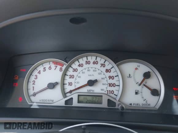 2005 Toyota Corolla CE with VIN 1NXBR30E65Z509923, listed as a IAAI auction lot 42952932 with 208,686 mi miles and . Bid and sale history available at DreamBid. Image 7.