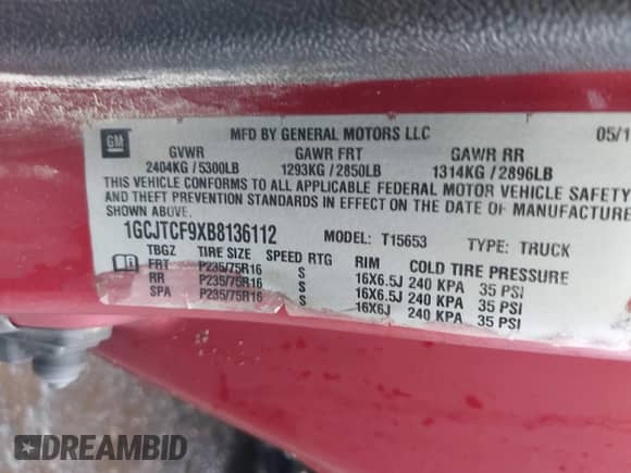 2011 Chevrolet Colorado 1LT z VIN 1GCJTCF9XB8136112, wystawiony jako IAAI lot #42641013 z przebiegiem 117 562 mil mil oraz . Historia ofert i sprzedaży dostępna na DreamBid. Obrazek 9.