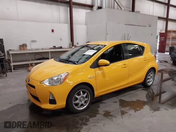2014 Toyota Prius One с VIN JTDKDTB31E1083784, выставлен на аукционе IAAI как лот 43400052 с пробегом 104 914 миль миль и . История ставок и продаж доступна на DreamBid. Изображение 2.