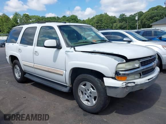 2005 Chevrolet Tahoe LS with VIN 1GNEC13T05J161658, listed as a IAAI auction lot 42620422 with 307,534 mi miles and . Bid and sale history available at DreamBid. Image 1.