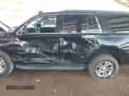 2015 Chevrolet Tahoe LS with VIN 1GNSCAKC0FR711917, listed as a IAAI auction lot 43241350 with 181,124 mi miles and . Bid and sale history available at DreamBid. Image 6.