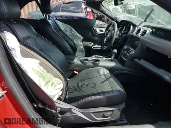 2020 Ford Mustang GT Premium с VIN 1FATP8FF8L5148154, выставлен на аукционе Copart как лот 59696325 с пробегом 74 053 миль миль и Списание • Salvage title. История ставок и продаж доступна на DreamBid. Изображение 7.